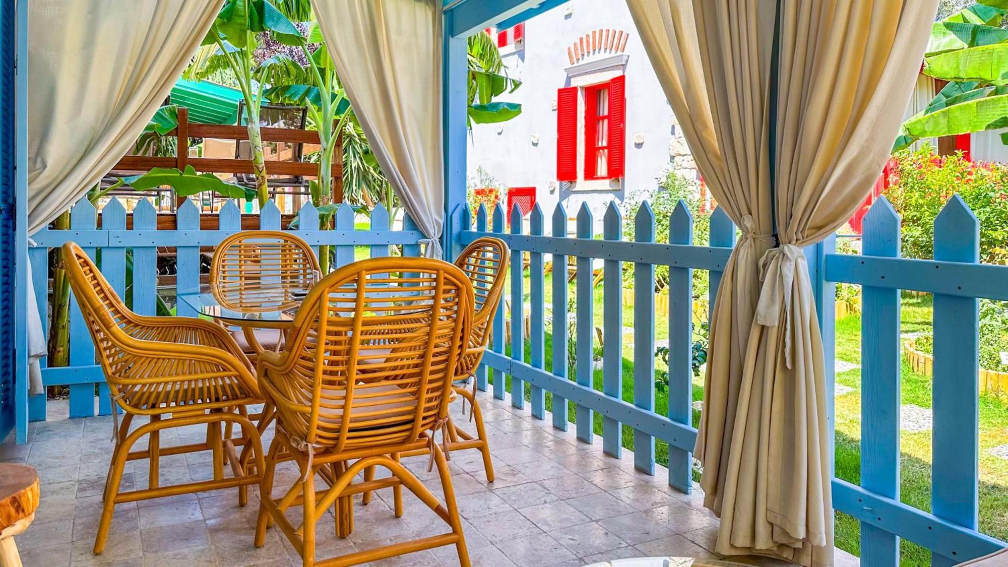 Banana Alacati Food & Stay - Adults Only Exterior foto