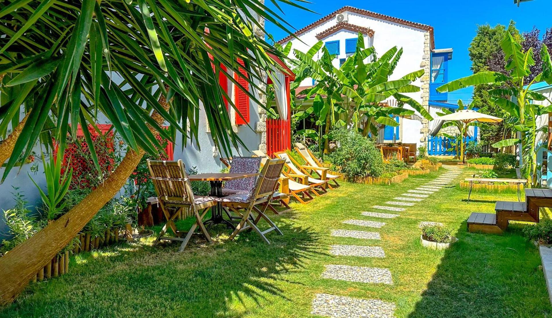 Banana Alacati Food & Stay - Adults Only Exterior foto